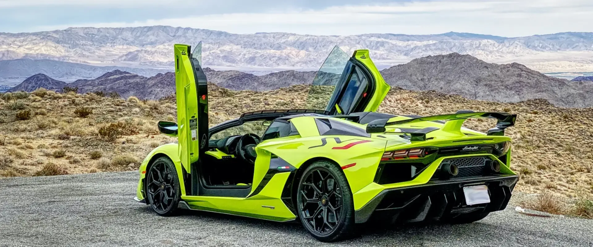 Lamborghini Aventador SVJ Rental