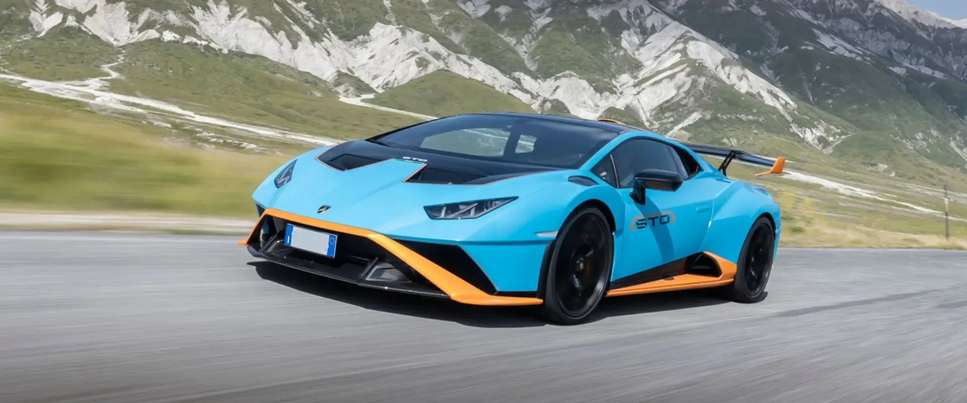 Lamborghini Huracán STO Rental