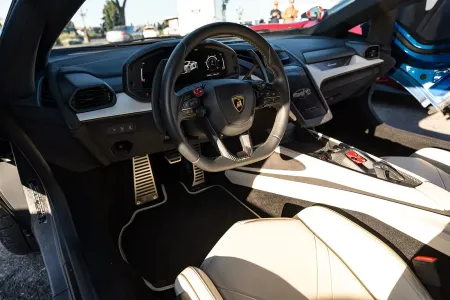 Lamborghini Revuelto rental