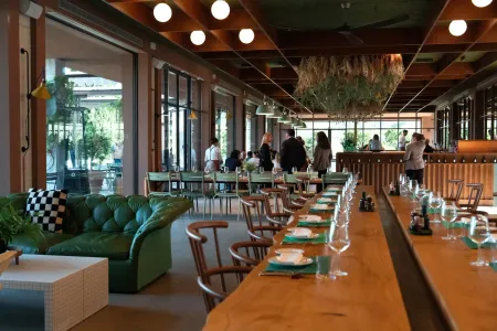 Chianti Classico Supercar Tour and Restaurant Lunch